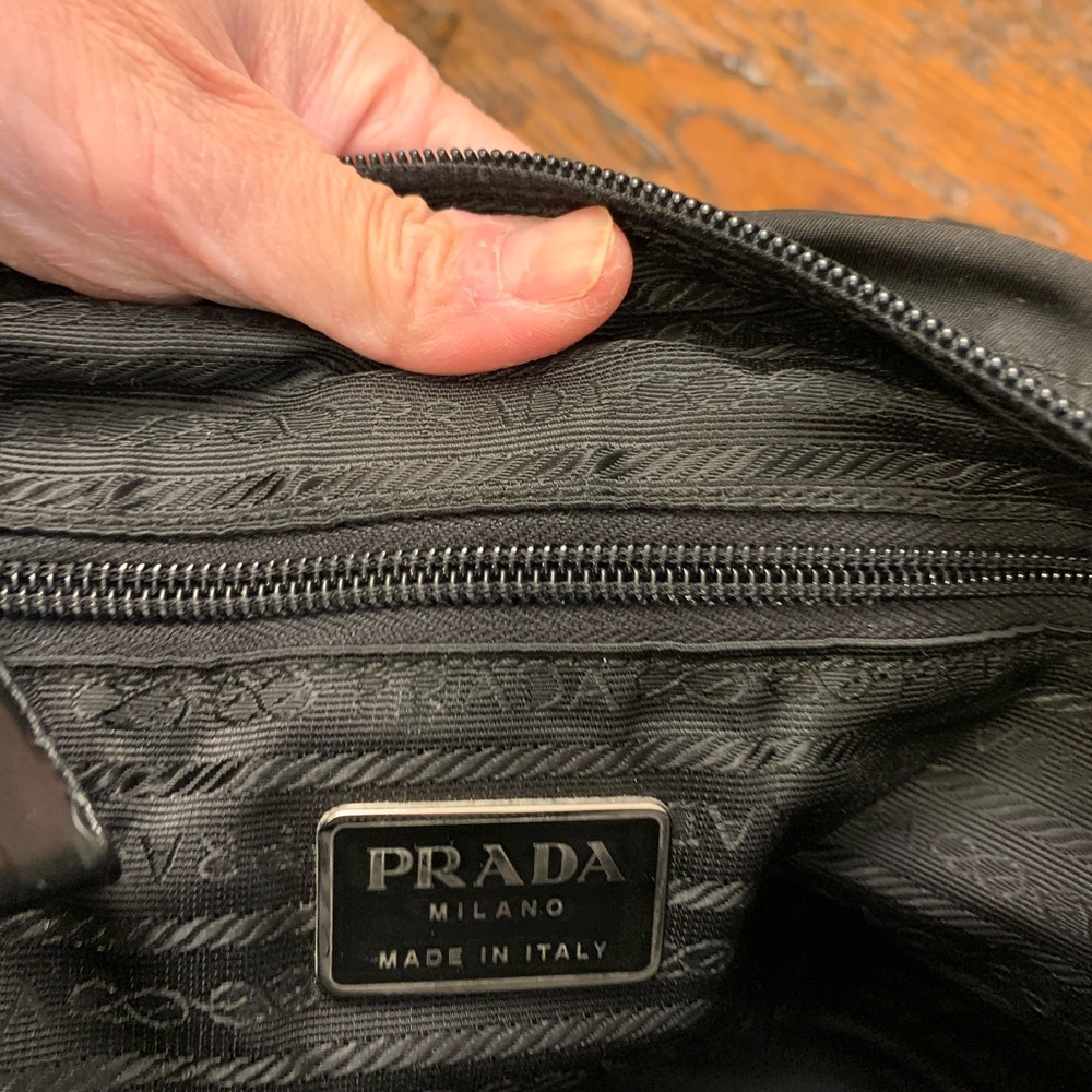 Prada nylon messenger bag - Picture 3 of 4